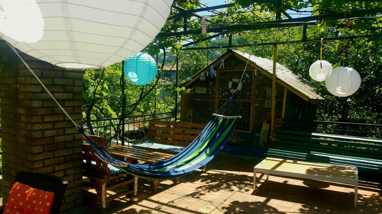 Green House In Batumi Exterior photo